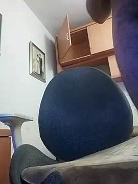 skrigul12 online show from 2, 11, 2025