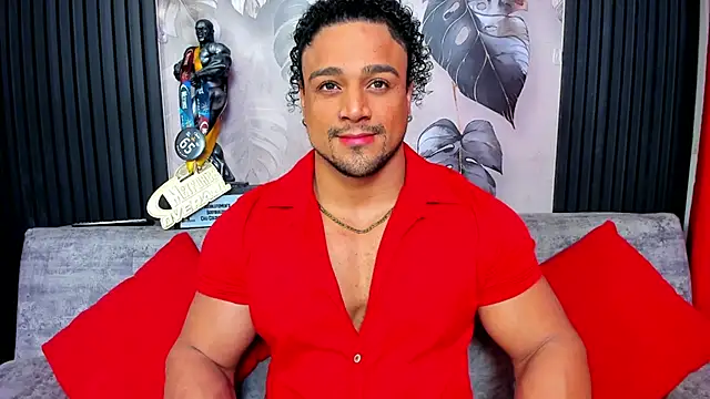 MikeEstevess online show from 14, 12, 2025