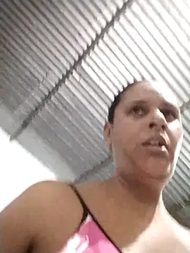 Snapshot of Andreita_95 chatting on 4, 6, 2026 Andreita 95 online show from 4, 6, 2026