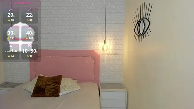 Kittytimberlake online show from 22, 4, 2026