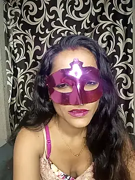 REVA DARLING online show from 25, 7, 2026