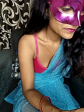 REVA DARLING online show from 28, 7, 2026