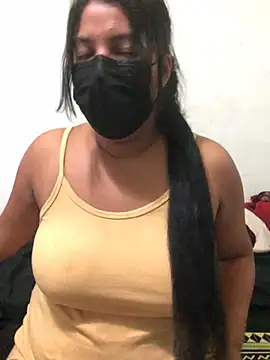 NOORA-GIRL online show from 28, 12, 2024