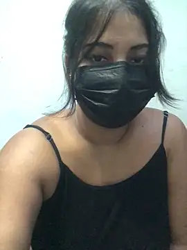 NOORA-GIRL online show from 26, 1, 2025