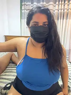 NOORA-GIRL online show from 27, 4, 2026