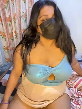 NOORA-GIRL online show from 6, 5, 2026