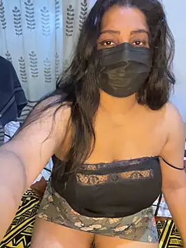 NOORA-GIRL online show from 14, 5, 2026
