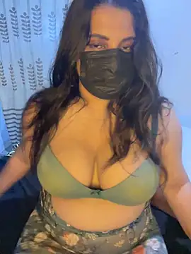 NOORA-GIRL online show from 17, 5, 2026