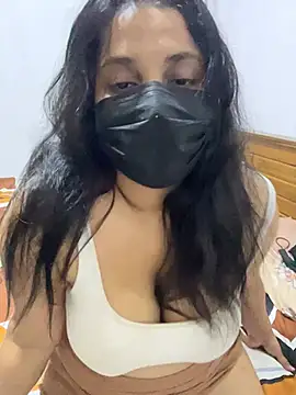 NOORA-GIRL online show from 31, 5, 2026