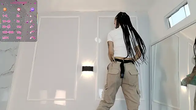 zorravioletta1 online show from 24, 3, 2026