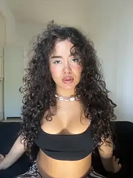 Marie Rose online show from 5, 10, 2025