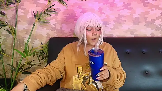 cherry chel online show from 7, 2, 2025