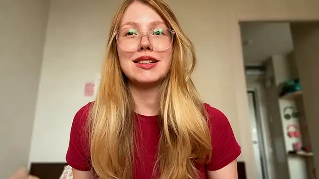 HoneyAudrey online show from 12, 6, 2026