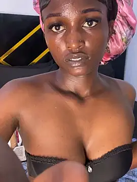 Curvixx online show from 8, 3, 2025