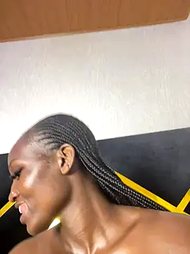 Curvixx online show from 23, 10, 2025