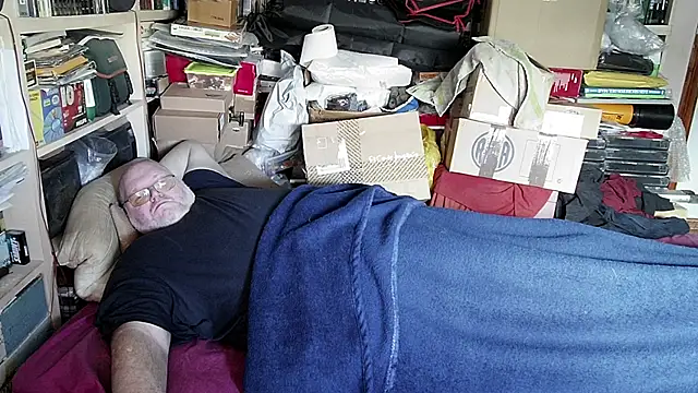 hadeszeuss2 online show from 4, 2, 2025