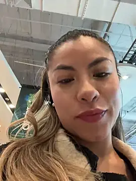 Snapshot of Karen_San_Miguel chatting on 10, 2, 2025 Karen San Miguel online show from 10, 2, 2025