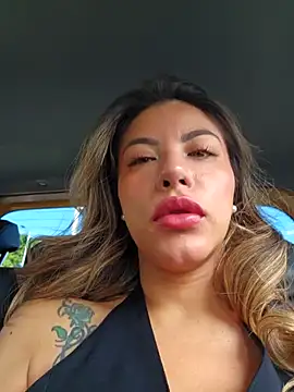 Snapshot of Karen_San_Miguel chatting on 7, 11, 2025 Karen San Miguel online show from 7, 11, 2025