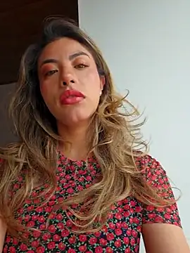 Snapshot of Karen_San_Miguel chatting on 25, 11, 2025 Karen San Miguel online show from 25, 11, 2025