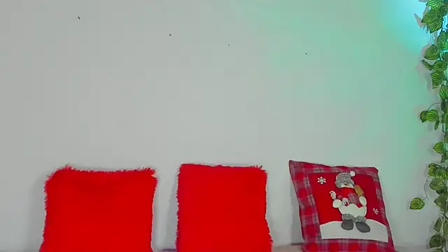 Snapshot of Dear_anne chatting on 4, 12, 2024 Dear anne online show from 4, 12, 2024