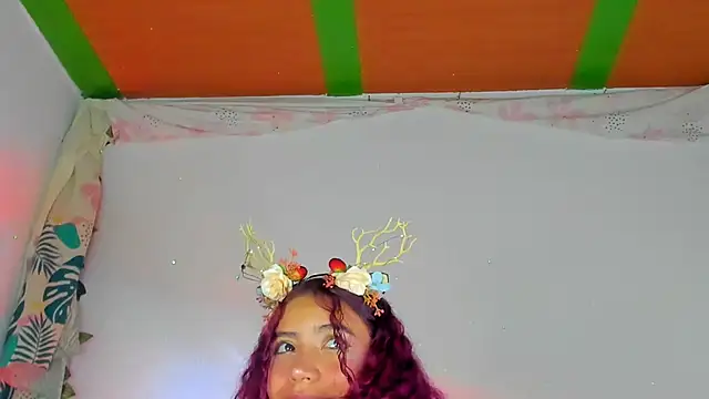 Snapshot of Dear_anne chatting on 21, 12, 2024 Dear anne online show from 21, 12, 2024