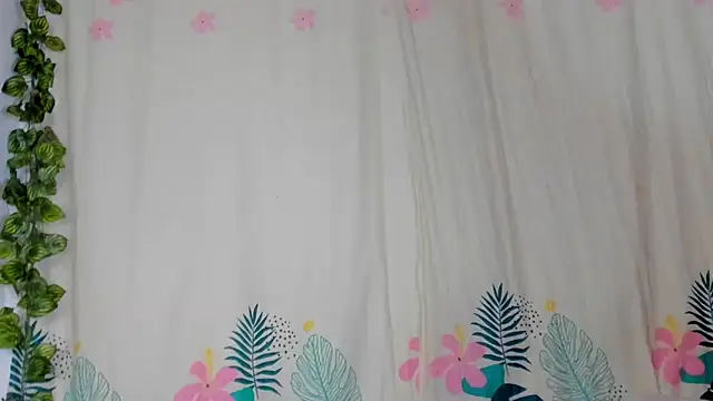 Snapshot of Dear_anne chatting on 12, 1, 2025 Dear anne online show from 12, 1, 2025