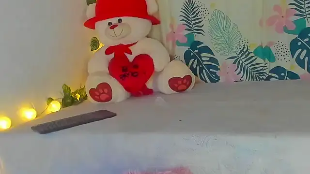 Snapshot of Dear_anne chatting on 5, 2, 2025 Dear anne online show from 5, 2, 2025