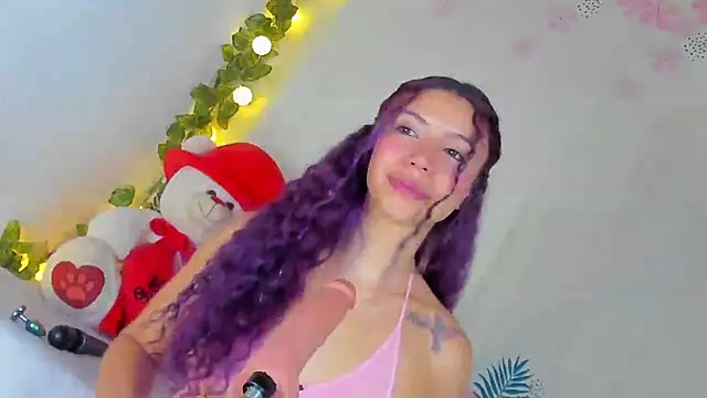 Snapshot of Dear_anne chatting on 8, 2, 2025 Dear anne online show from 8, 2, 2025