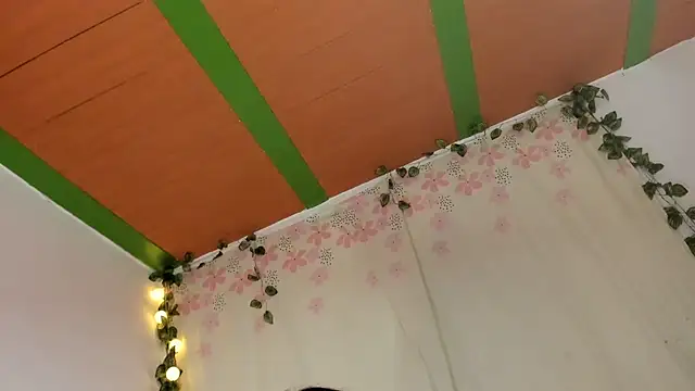 Snapshot of Dear_anne chatting on 11, 3, 2025 Dear anne online show from 11, 3, 2025