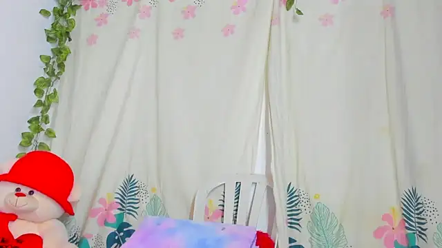 Snapshot of Dear_anne chatting on 22, 10, 2025 Dear anne online show from 22, 10, 2025