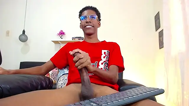 maiki18  online show from 22, 1, 2025