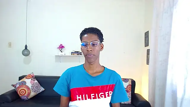 maiki18  online show from 23, 1, 2025