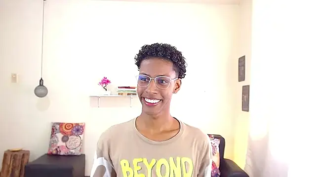 maiki18  online show from 11, 3, 2025