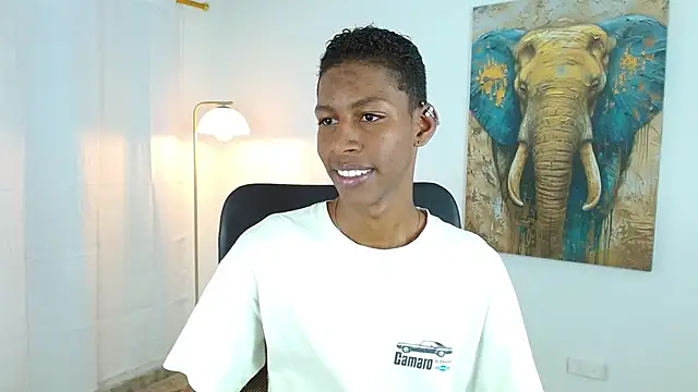 maiki18  online show from 29, 9, 2025