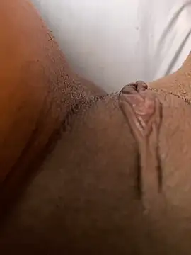 lili fire69 online show from 26, 2, 2025