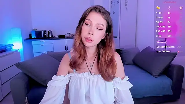 tenderdreams online show from 3, 10, 2025