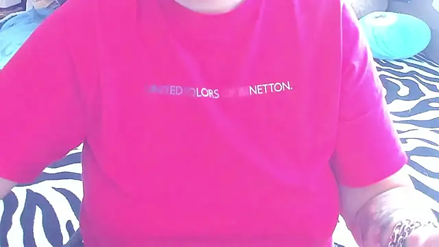 Snapshot of AmandaDudley chatting on 1, 12, 2025 AmandaDudley online show from 1, 12, 2025