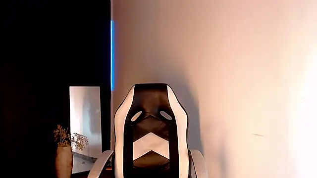 AdharaaMoon online show from 1, 2, 2025