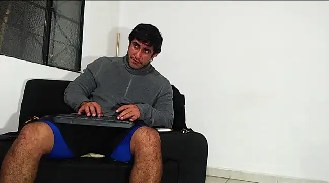 Snapshot of willian_m777 chatting on 21, 12, 2024 willian m777 online show from 21, 12, 2024