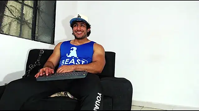 Snapshot of willian_m777 chatting on 8, 2, 2025 willian m777 online show from 8, 2, 2025