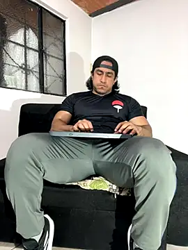 Snapshot of willian_m777 chatting on 24, 10, 2025 willian m777 online show from 24, 10, 2025