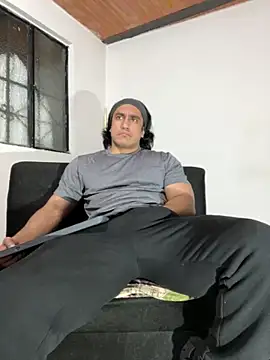 Snapshot of willian_m777 chatting on 8, 11, 2025 willian m777 online show from 8, 11, 2025