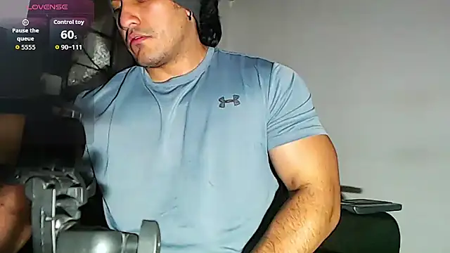 Snapshot of willian_m777 chatting on 19, 11, 2025 willian m777 online show from 19, 11, 2025