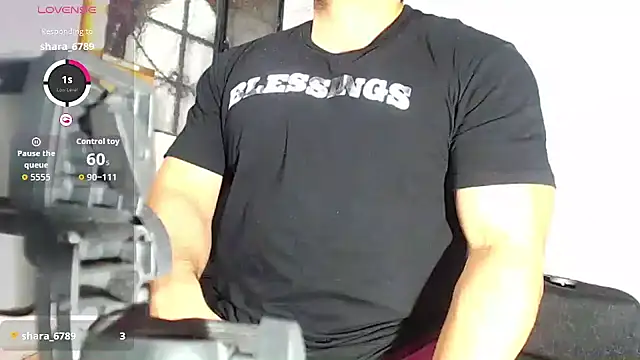 Snapshot of willian_m777 chatting on 28, 11, 2025 willian m777 online show from 28, 11, 2025