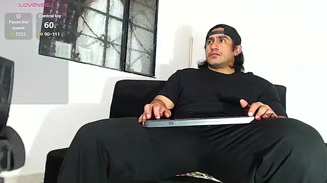 Snapshot of willian_m777 chatting on 2, 12, 2025 willian m777 online show from 2, 12, 2025