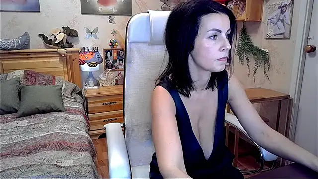 Kendra Mom online show from 5, 12, 2024