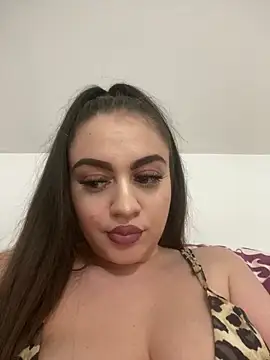 ayshalove online show from 5, 3, 2025