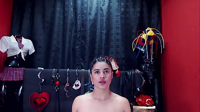 Hannamariana online show from 25, 2, 2025