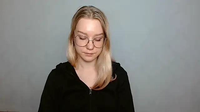 cindi hot online show from 28, 1, 2025