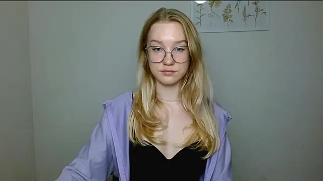 cindi hot online show from 7, 10, 2025